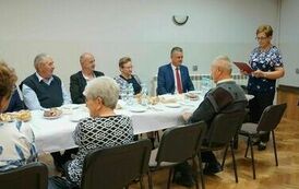 Koło Emeryt&oacute;w z Opatowca świętowało Dzień Seniora 01