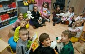 Zapraszamy do Biblioteki - świata sł&oacute;w, gdzie każdy znajdzie coś wyjątkowego 29