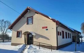 Trwają prace związane z modernizacją świetlicy w miejscowości Rog&oacute;w 01