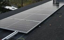 Montaż paneli fotowoltaicznych na budynku Zespołu Szkolno &ndash; Przedszkolnego w Opatowcu 08