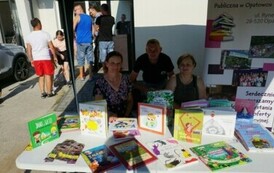 Promocja biblioteki i czytelnictwa podczas Pikniku z okazji Dnia Dziecka w Urzutach 43