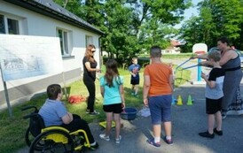Promocja biblioteki i czytelnictwa podczas Pikniku z okazji Dnia Dziecka w Urzutach 26