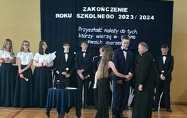 Pożegnanie klasy VIII 15