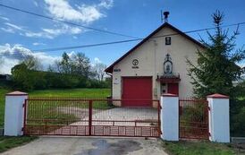 Nowe ogrodzenie przy budynku strażnicy OSP w Kocinie 07