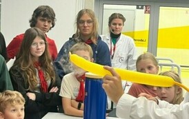 Harcerze na Małopolskiej Nocy Naukowc&oacute;w 22