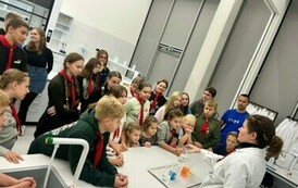 Harcerze na Małopolskiej Nocy Naukowc&oacute;w 16