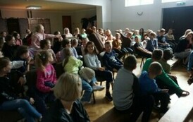 Spektakl dla dzieci &bdquo;Opowieści z teczki profesora Książeczki&rdquo; 29