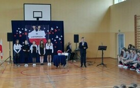 Obchody 106. Rocznicy Odzyskania Niepodległości przez Polskę w Zespole Szkolno-Przedszkolnym w Opatowcu 04