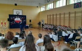 Obchody 106. Rocznicy Odzyskania Niepodległości przez Polskę w Zespole Szkolno-Przedszkolnym w Opatowcu 02