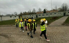 Warsztaty recyklingowe w ZGOK Rzęd&oacute;w &ndash; edukacja na wagę przyszłości 05