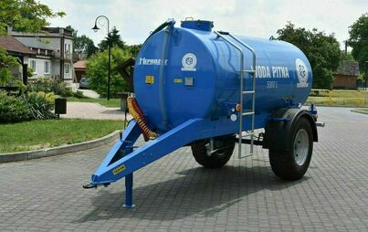 Zdjęcie do Dostawa beczkowozu do wody pitnej