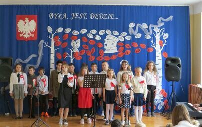 Zdjęcie do Święto Niepodległości 2023 w Zespole Szkolno-Przedszkolnym w Krzczonowie