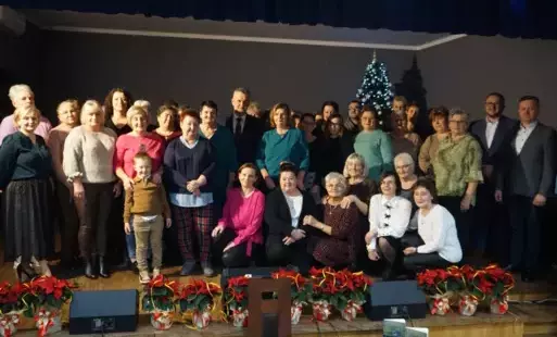 Zdjęcie do Świąteczno-Noworoczne spotkanie w Instytucji Kultury