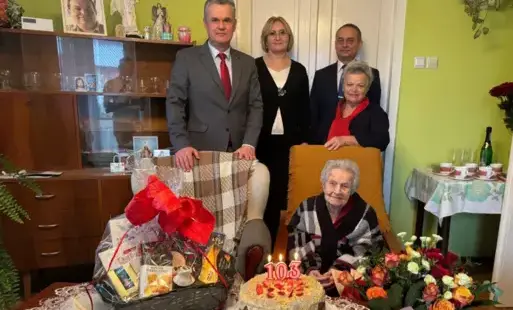 103 lata pogodnego uśmiechu – kolejny piękny jubileusz Pani Walerii z Opatowca.