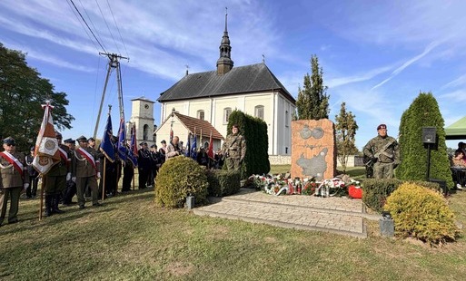 Uroczystości upamiętniające 82. rocznicę zestrzelenia alianckiego samolotu Liberator EW250 L